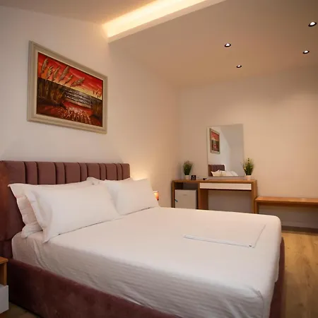 Otel Klaus Center Tiran