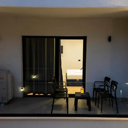 Klaus Center טיראנה