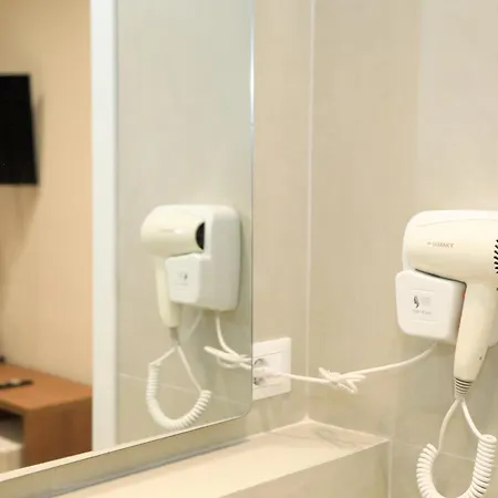 Klaus Center Otel Tiran