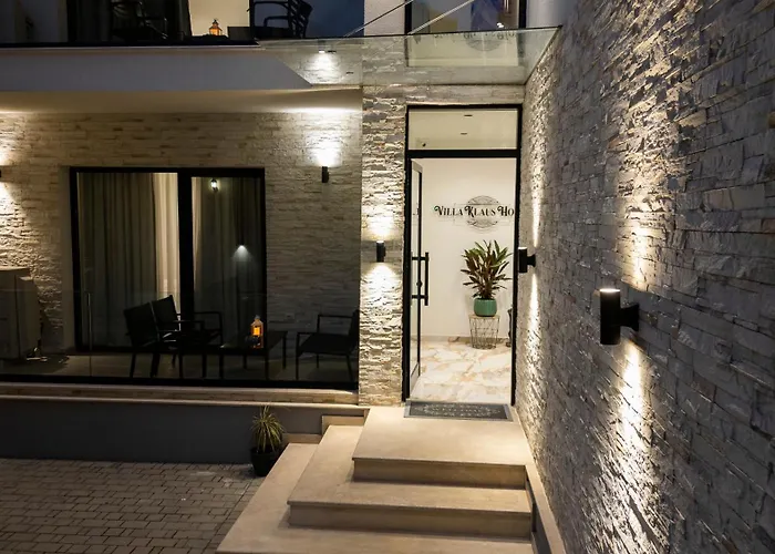 Hotell Klaus Center 4*