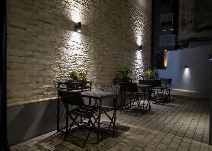 Klaus Center Hotell