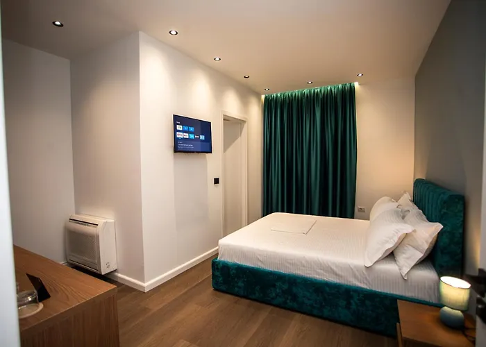 Klaus Center Otel Tiran