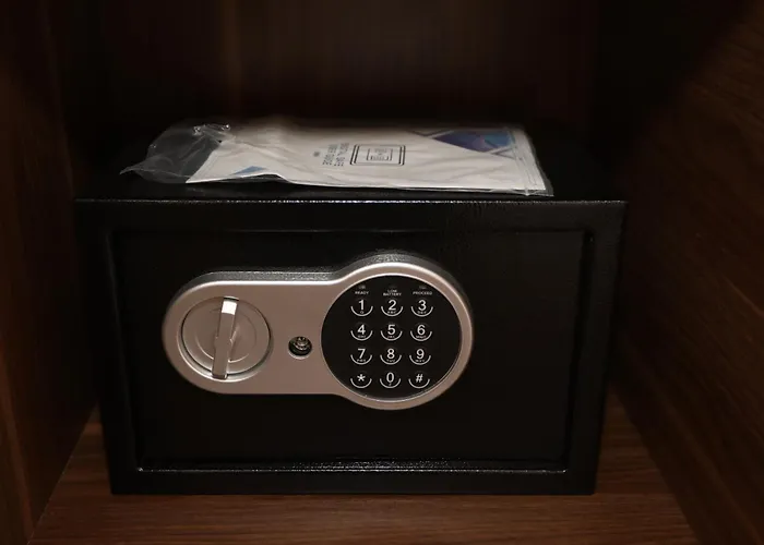 Otel Klaus Center 4*