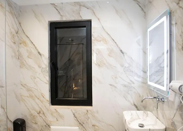 Otel Klaus Center Tiran