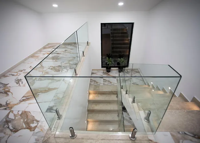 Otel Klaus Center 4*