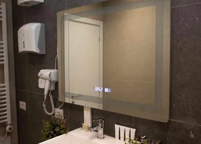 Klaus Center Otel Tiran