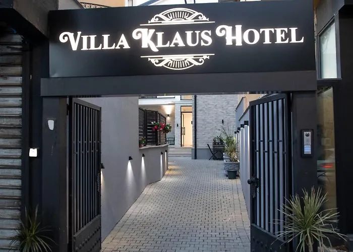 Klaus Center Otel Tiran